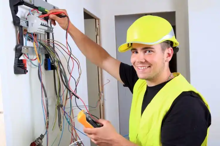 elektricien Stiens